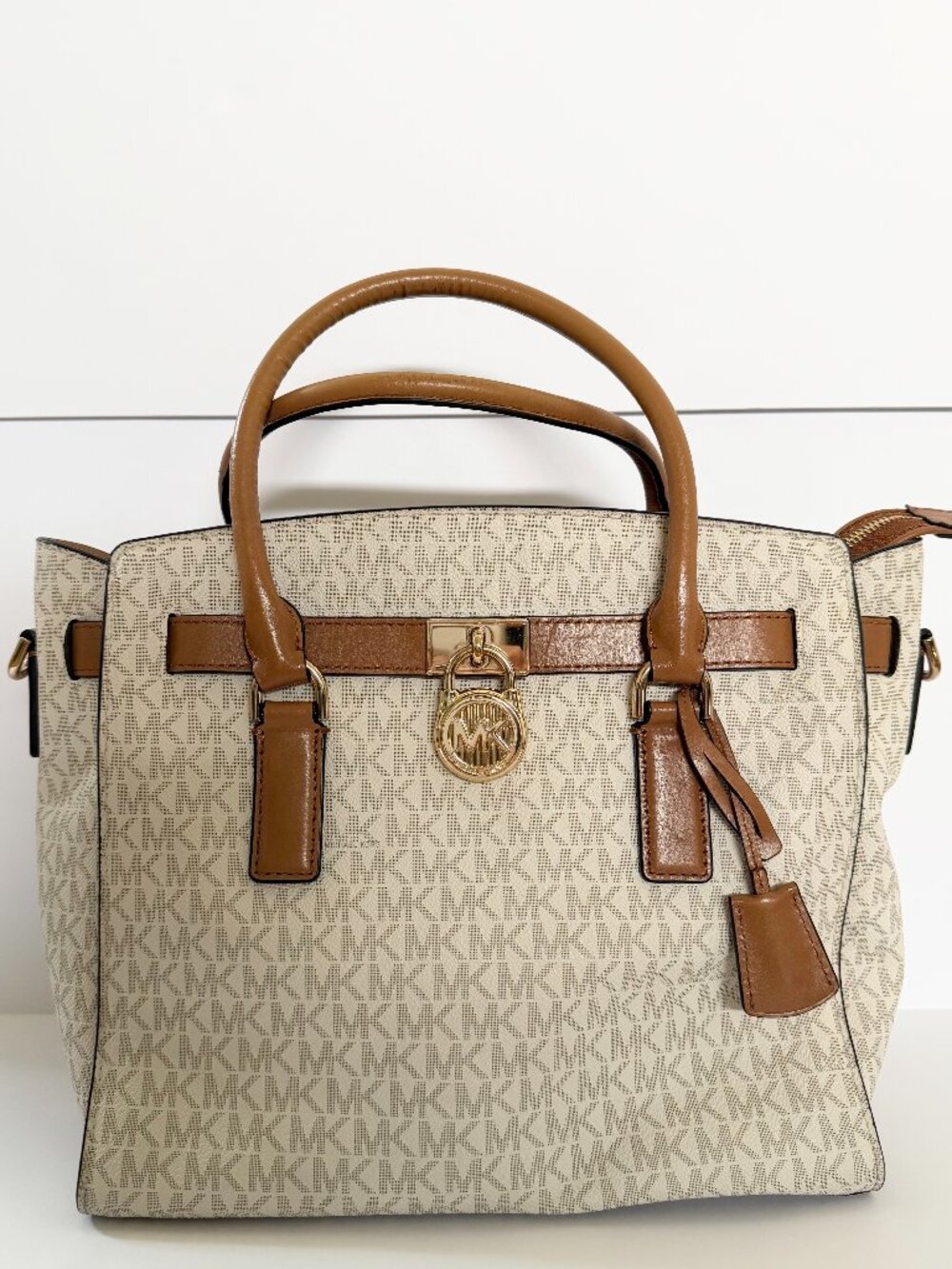 Michael Kors Hamilton Large Satchel